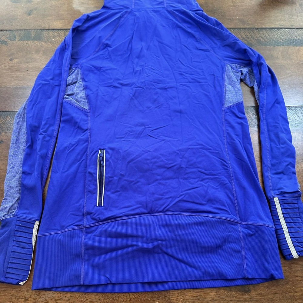 Lululemon Run Stay on Course Hoodie Womens Size 12 Purple Running Pullover - Picture 6 of 10